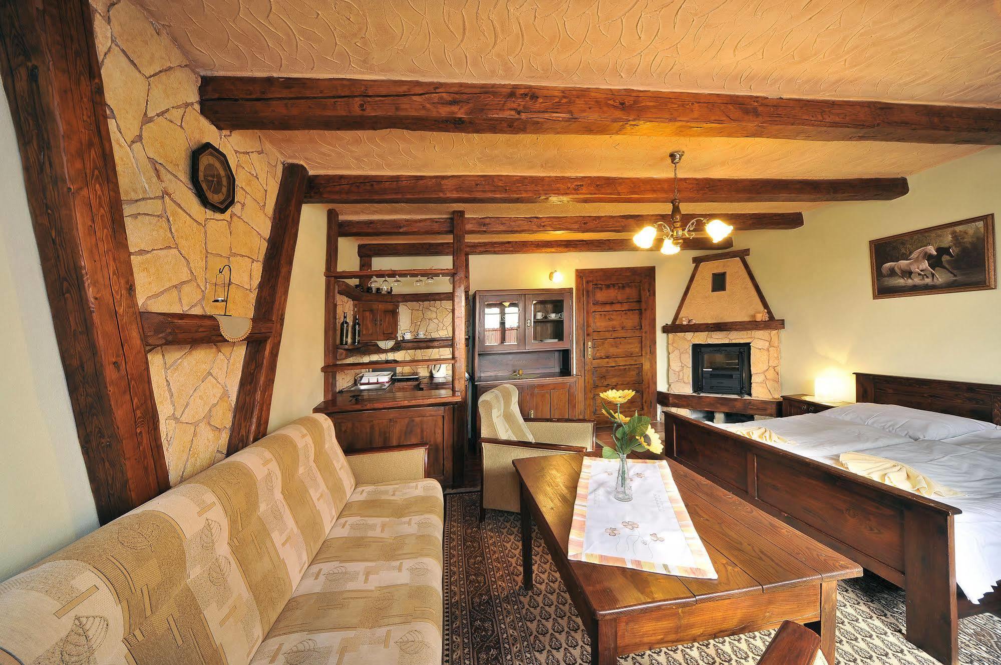 Apartmany Village Veľký Slavkov Buitenkant foto